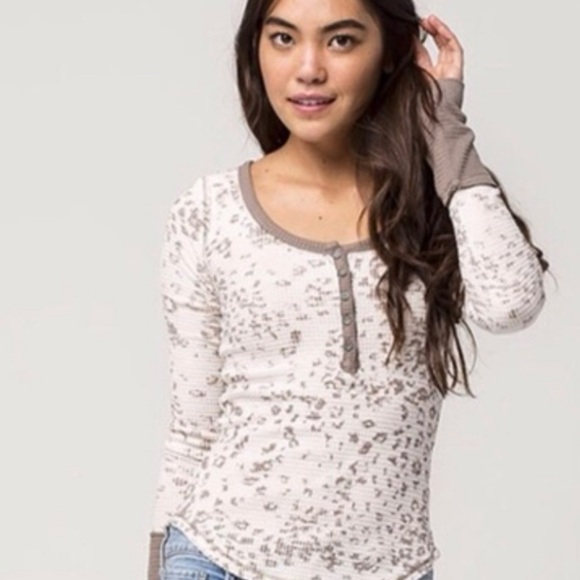 We The Free • Davis Mottled Layering Thermal Henley Tee Size Medium Bohemian - Picture 1 of 13